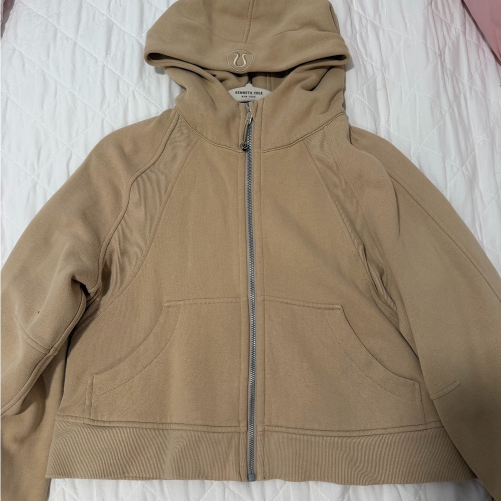 Lululemon tan scuba zip up